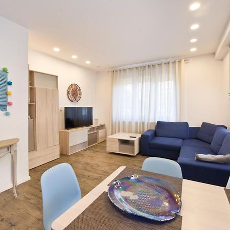 Kawalerka Refektarska Krr Apartment กดัญสก์ ภายนอก รูปภาพ