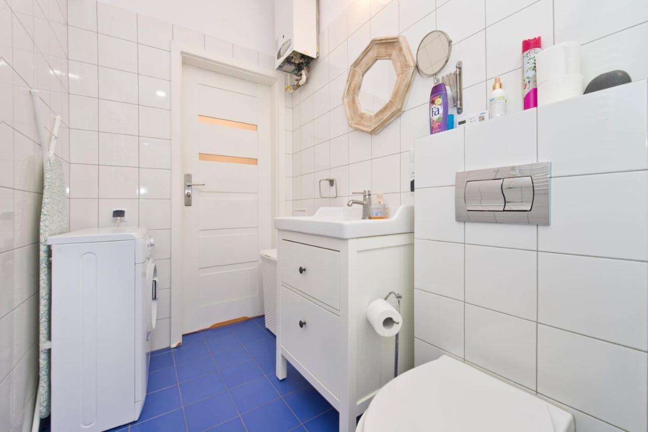 Kawalerka Refektarska Krr Apartment กดัญสก์ ภายนอก รูปภาพ